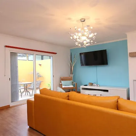 Vila Flor 231-cleverdetails, Zona Calma Com Terraco Privado 펜션 *
