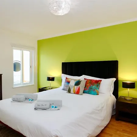 Дом отдыха Vila Flor 231-cleverdetails, Zona Calma Com Terraco Privado *
